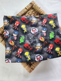 Tuque à pompom - Chibi hero
